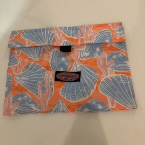Vineyard Vines Velcro Fabric Pouch